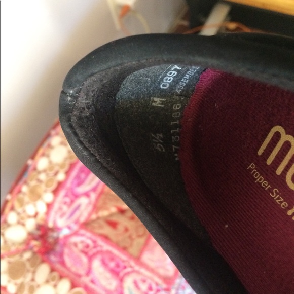 COPY - Munro black suede shoes 5.5 - Picture 8 of 8